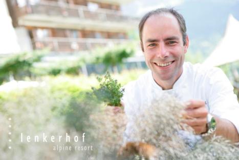 Mit nunmehr 17 Gault-Millau Punkten steigt Lenkerhof Küchenchef Jan Leimbach ein Stück höher in den Gourmet Olymp auf.   